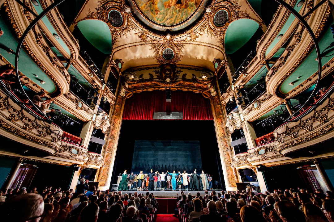 Fransız Opera Geleneğinin Görkemli Eseri Opéra Garnier